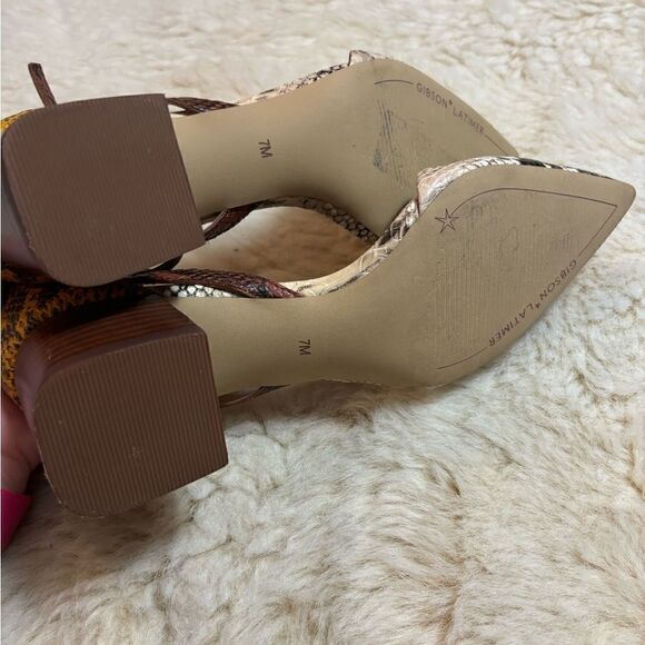 Gibson & Latimer Leilani shoes in Snake Print size 7 - Picture 5 of 8